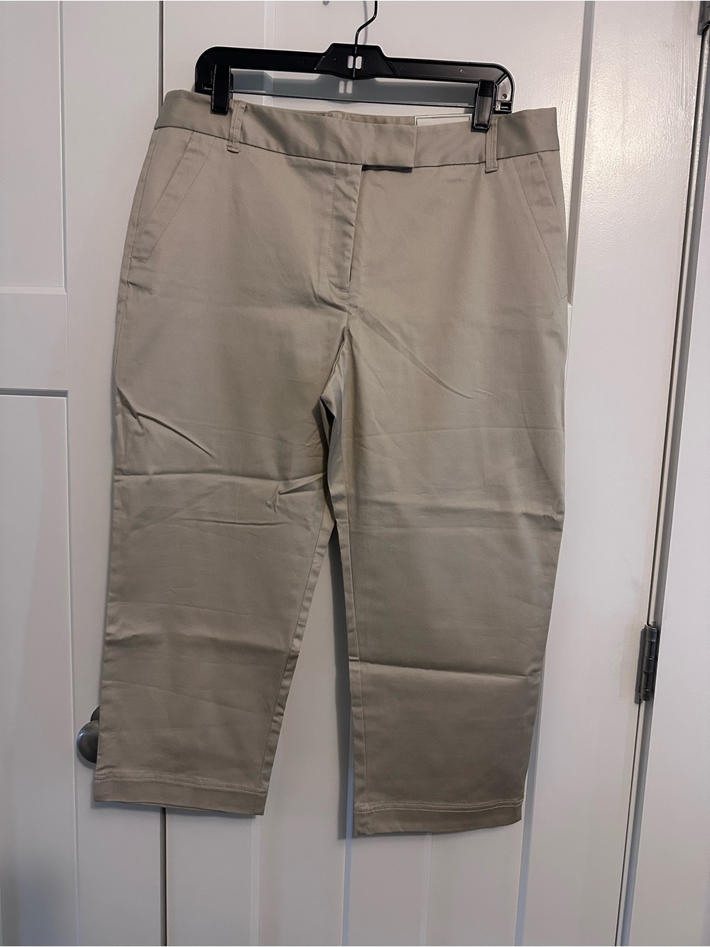 Charter Club Women's Light Tan Capris